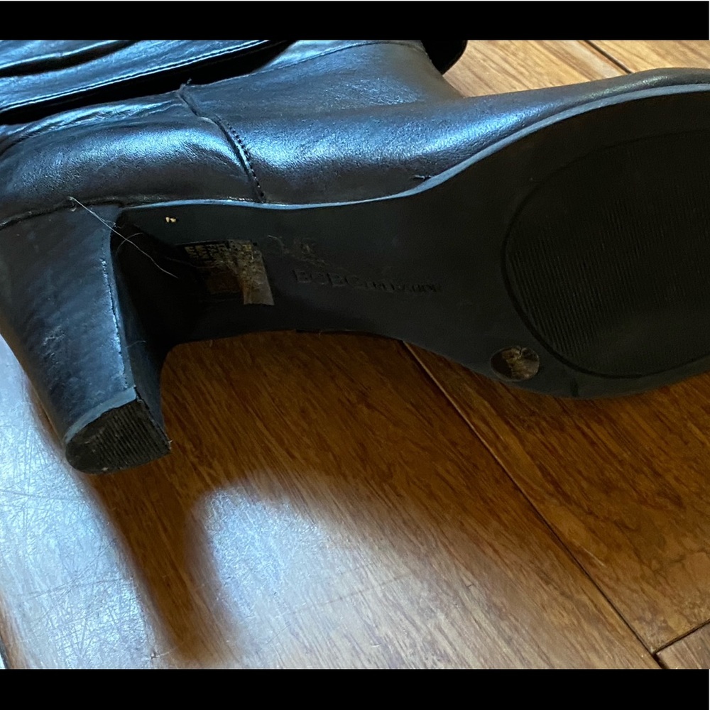 Black BCBG Generation Leather Booties - Picture 7 of 8